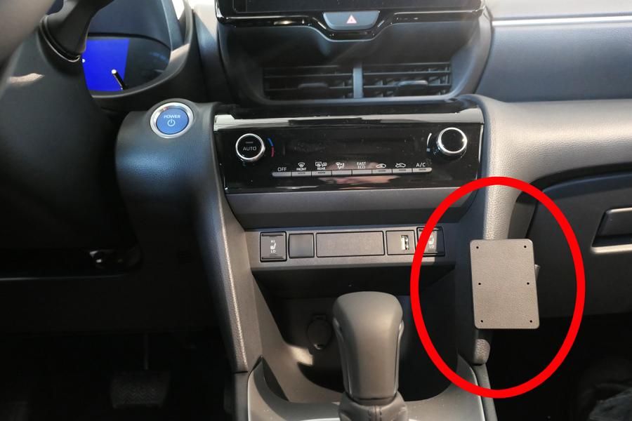 Supporto Per Telefono Auto Compatibile Con Toyota Yaris Cross/Hybrid 2021-2024 – Aggancio Laterale Al Navigatore, Per Telefoni 4-7 Pollici