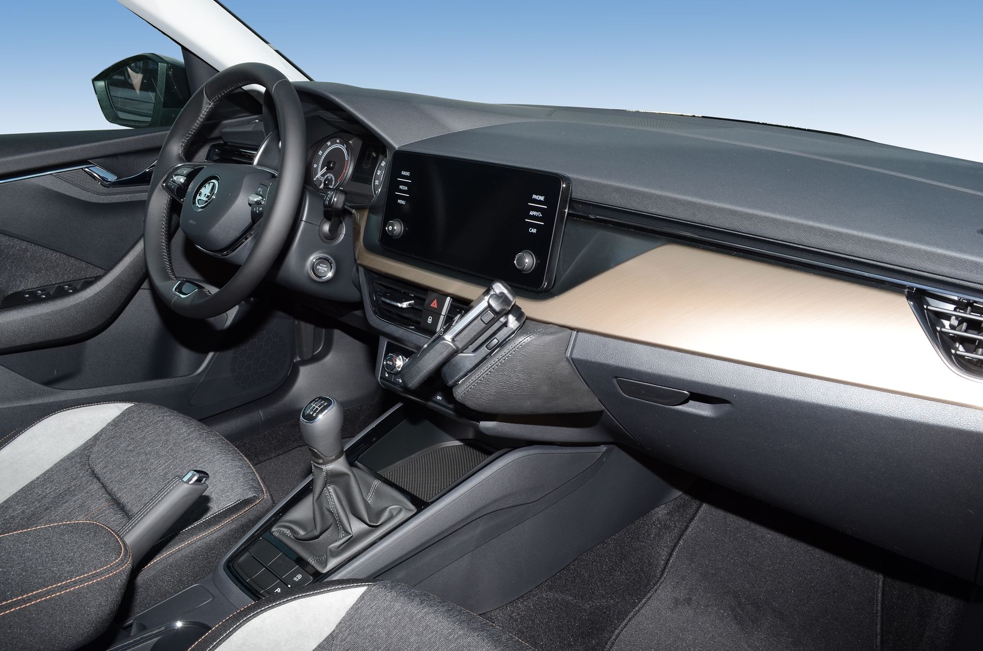 Kuda console Skoda Kamiq/ Scala 2019-