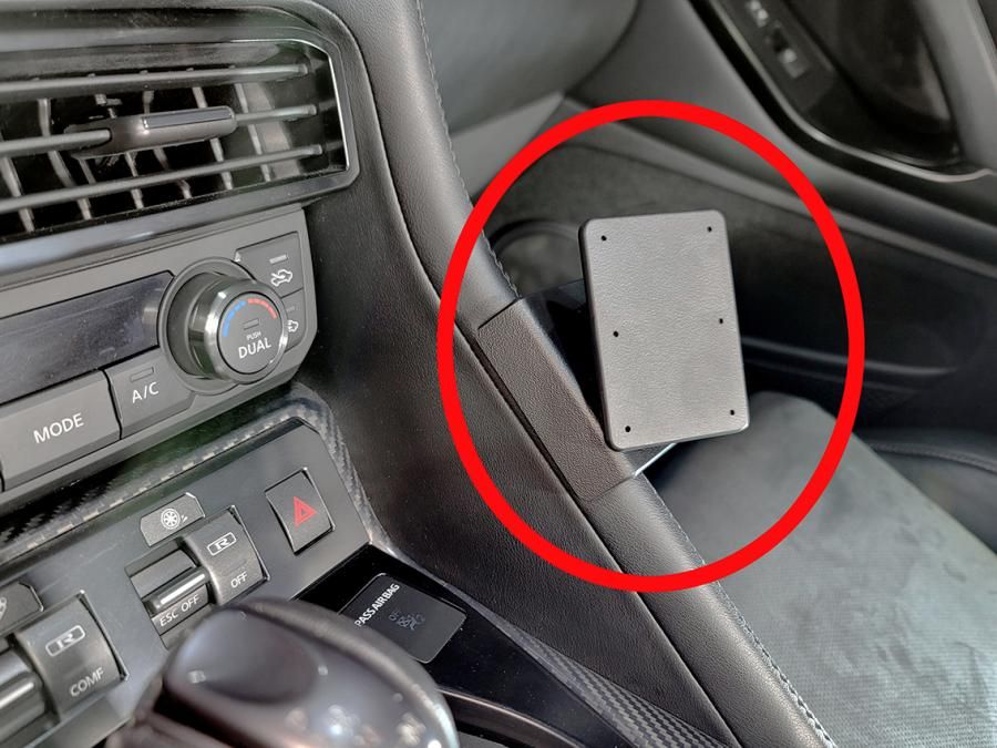 Proclip Nissan GTR 17- Angled mount
