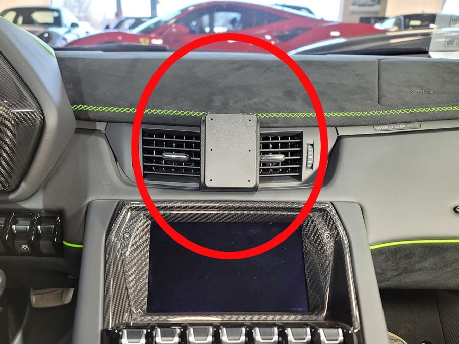 Proclip Lamborghini Aventador 11-23 Center mount