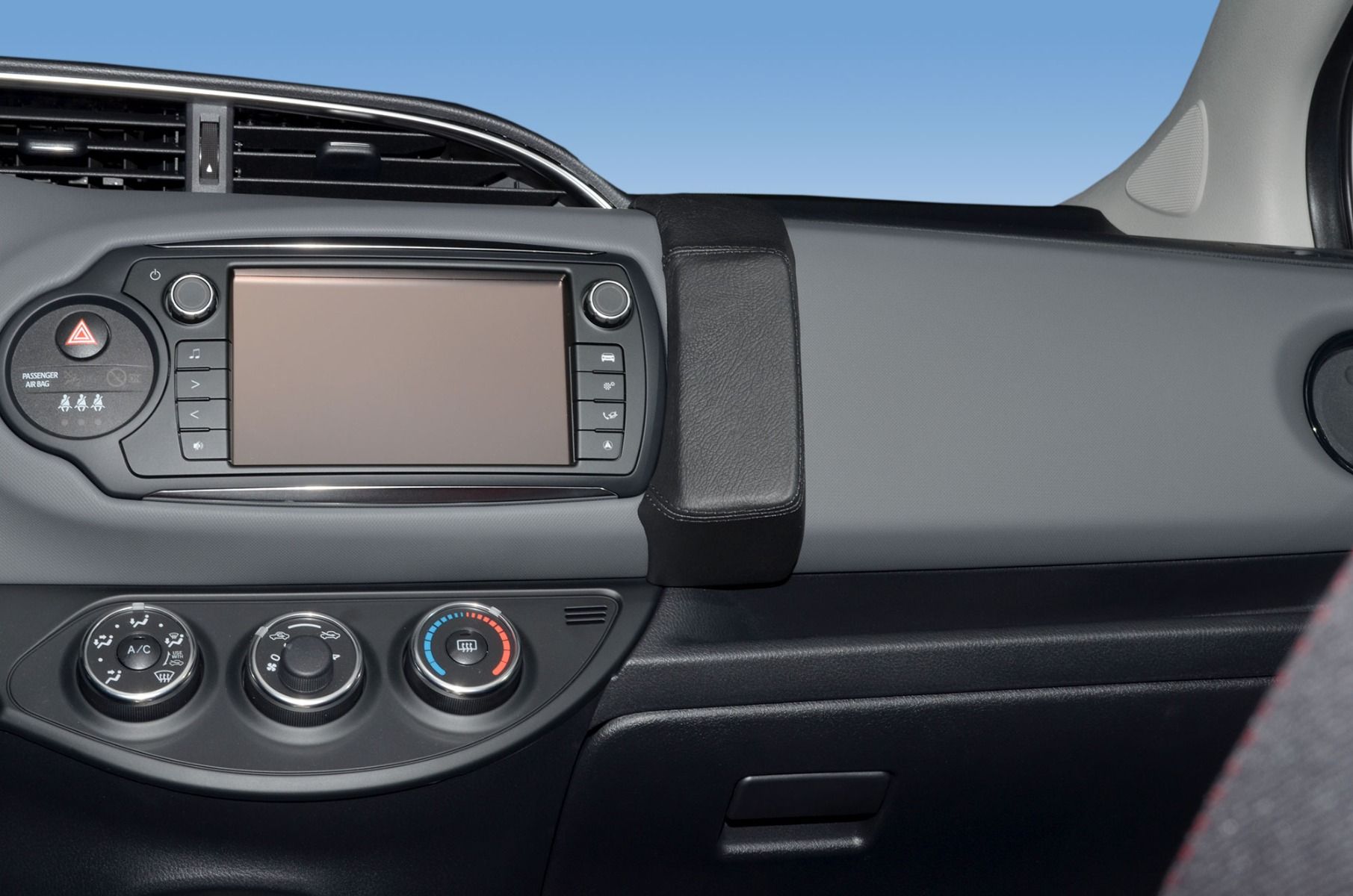 Kuda console Toyota Yaris 2014-2020 Zwart