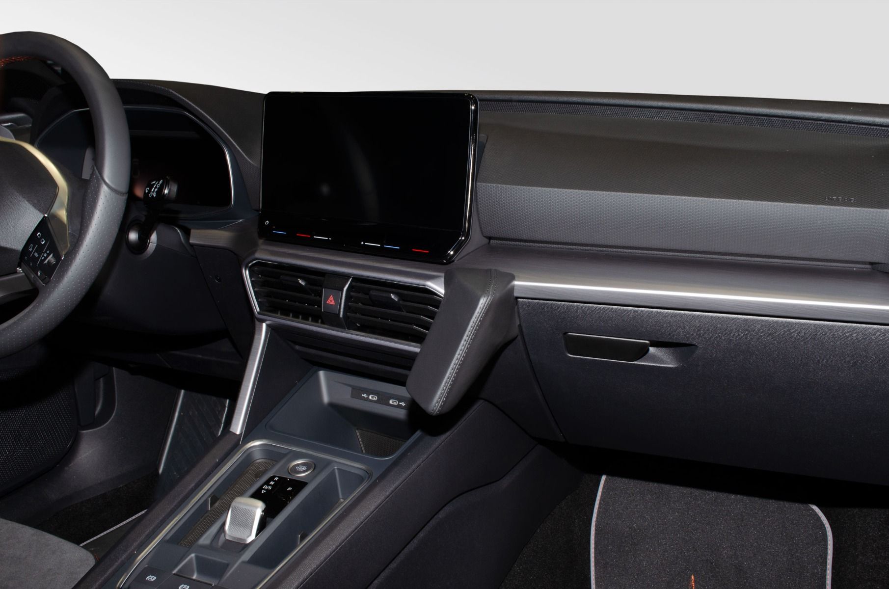 Kuda console Seat Leon IV/ Cupra Formentor 2021-