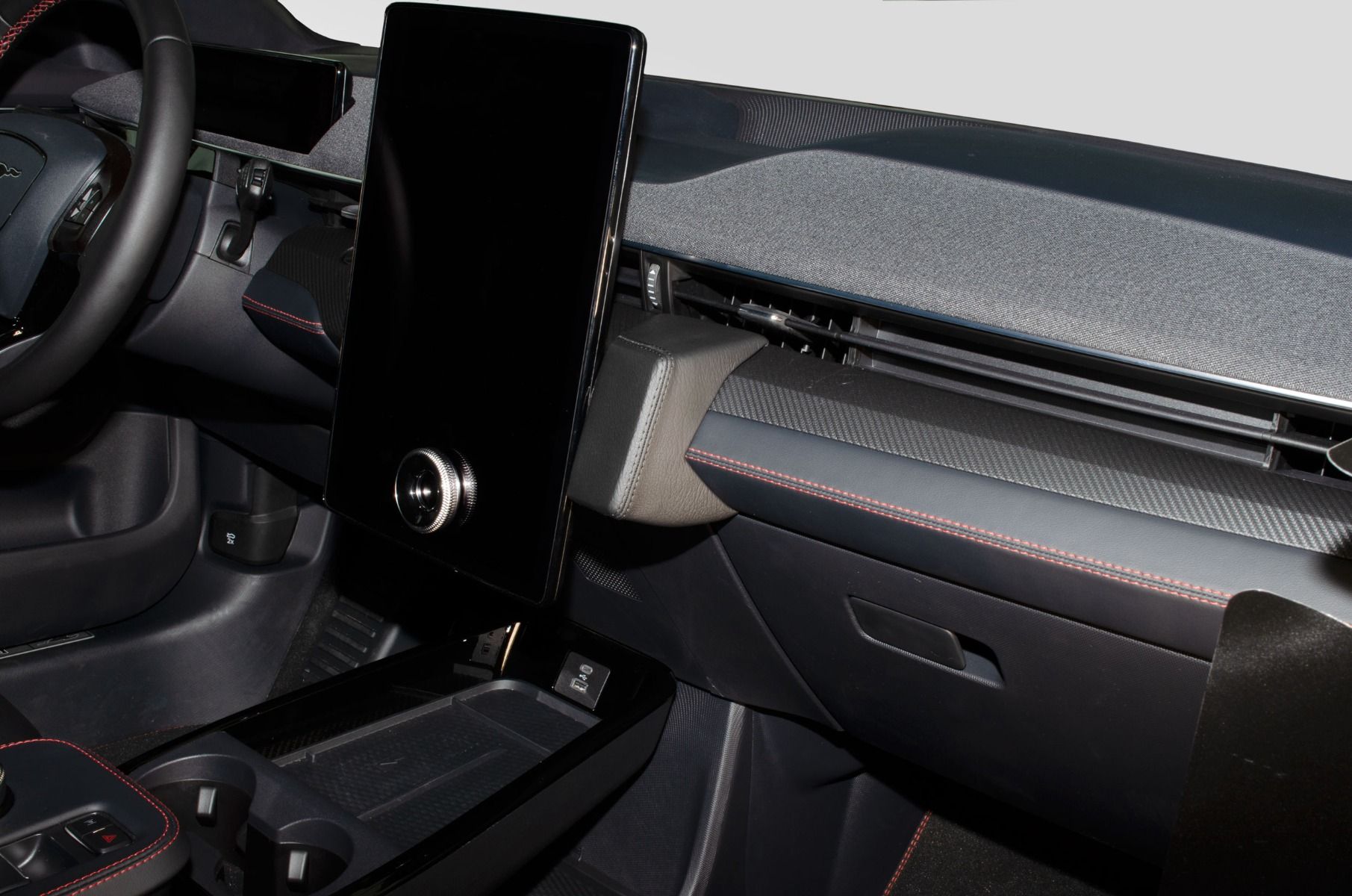 Kuda console Ford Mustang Mach-E 2020-