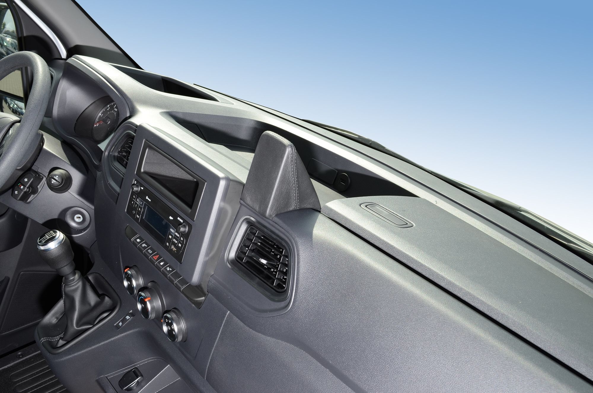 Kuda console Renault Master/ Opel Movano/ 2019- NAVI