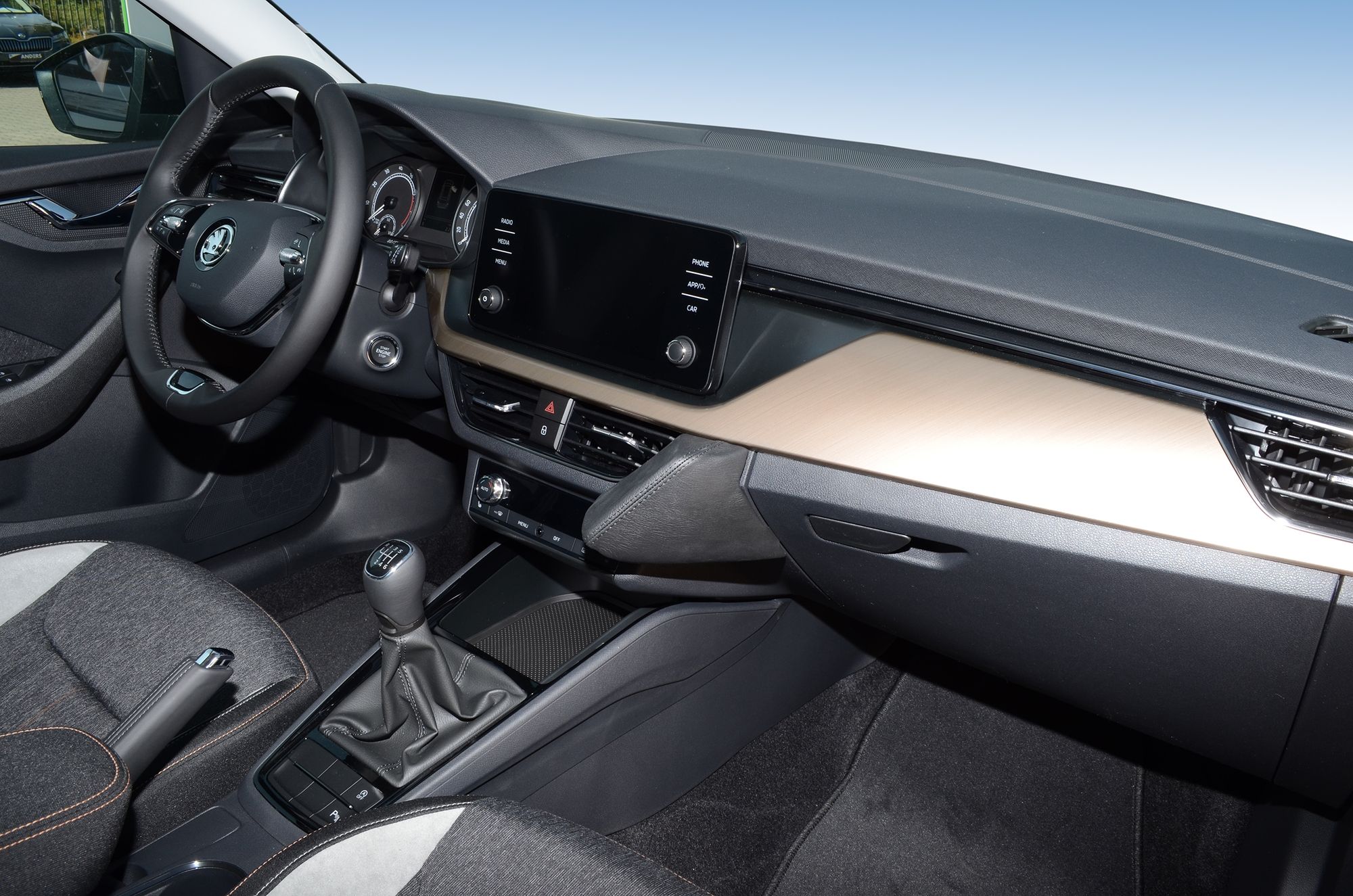 Kuda console Skoda Kamiq/ Scala 2019-